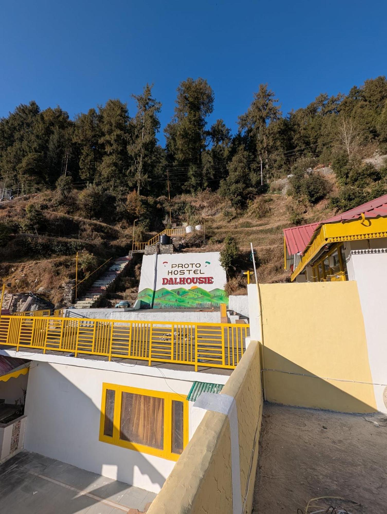 Proto Hostel Dalhousie Exterior photo